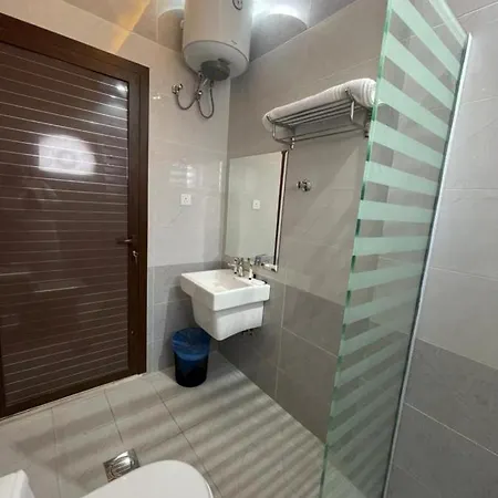 منازل بلقيس للشقق المخدومة Ha'il Exterior photo